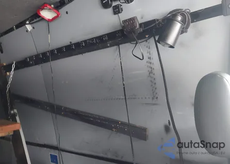 2017 Mercedes-Benz Sprinter 2500 Standard Roof V6 z USA, uszkodzony, nr VIN WD3PE7CD3HP520388